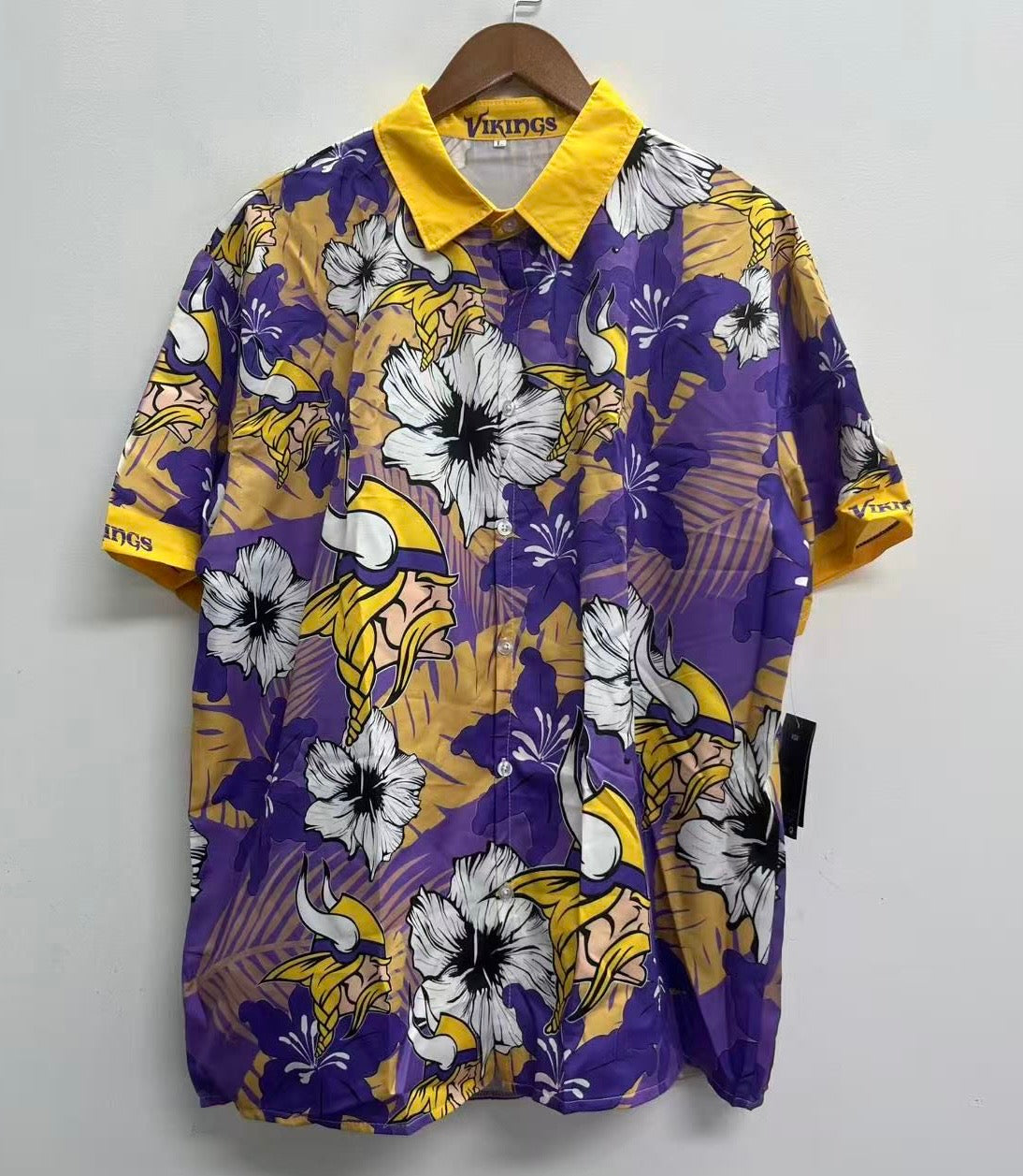Minnesota Vikings Official NFL Floral Palm shirt product image 1