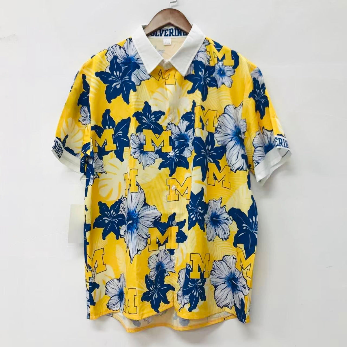 Michigan Wolverines NCAA Floral Palm shirt adult sizes product image 1