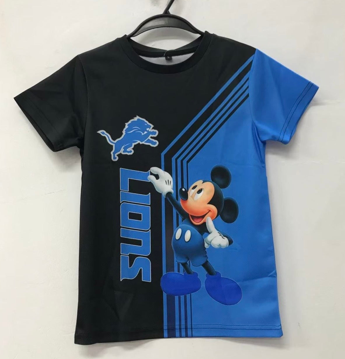 Detroit Lions Disney Mickey Mouse Official NFL T-shirt YTH product image 1