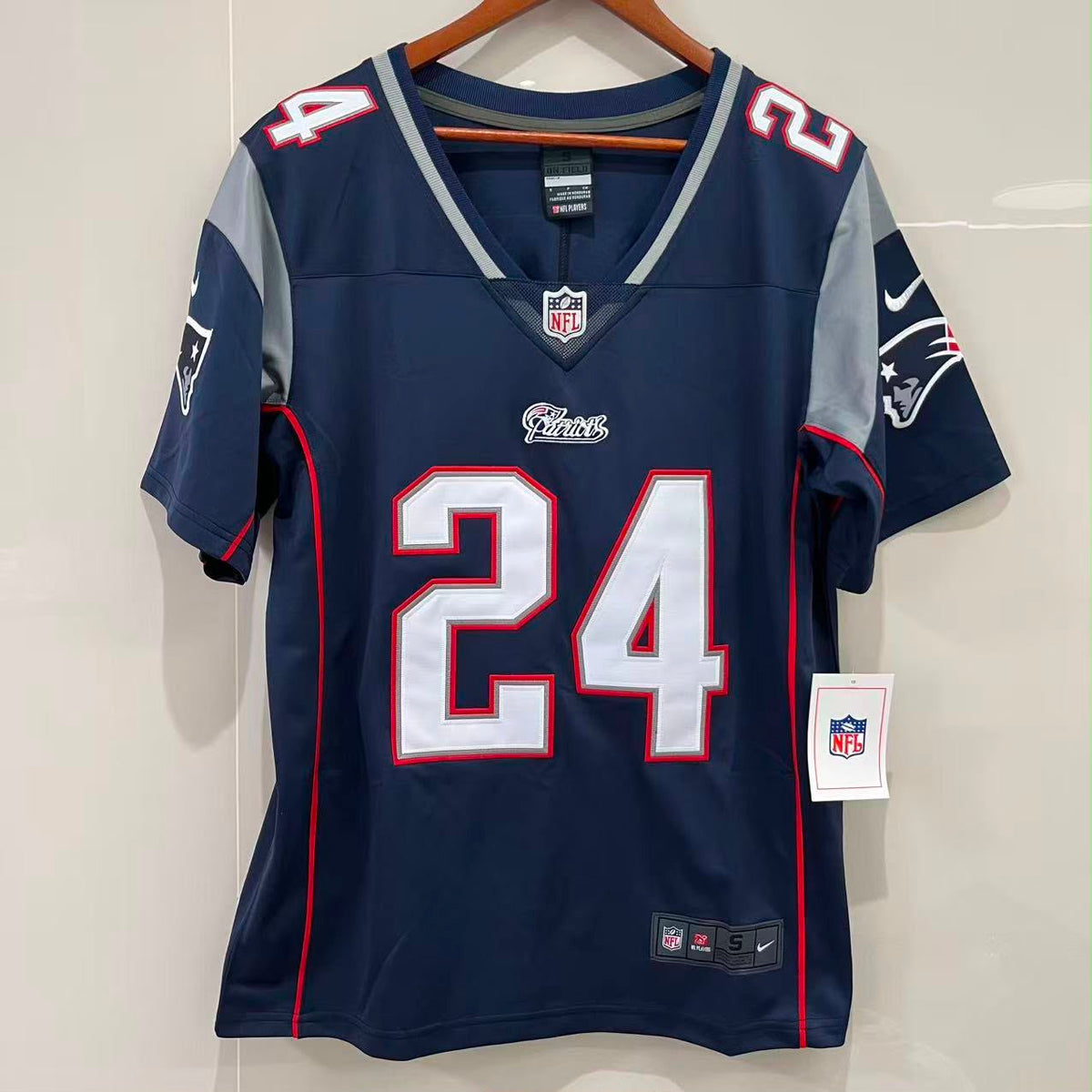 Darrelle Revis New England Patriots Official NFL Nike Jersey product image 5