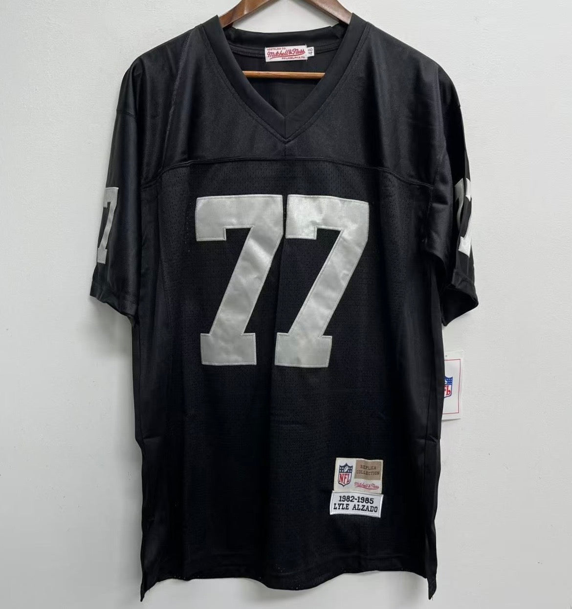 Lyle Alzado Los Angeles Raiders NFL Mitchell & Ness Jersey product image 2