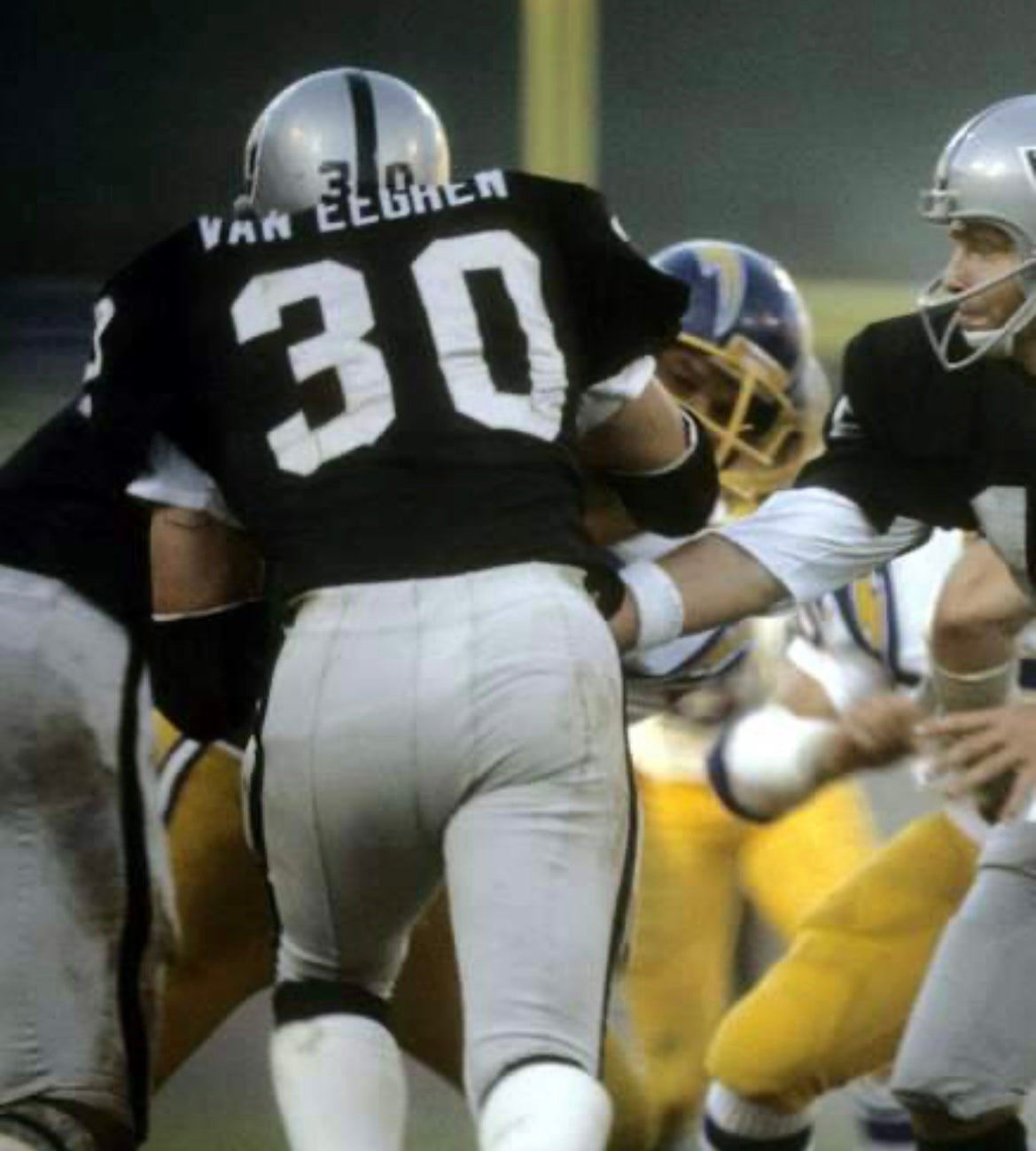 Mark Van Eeghen Oakland Raiders Mitchell & Ness Jersey product image 4
