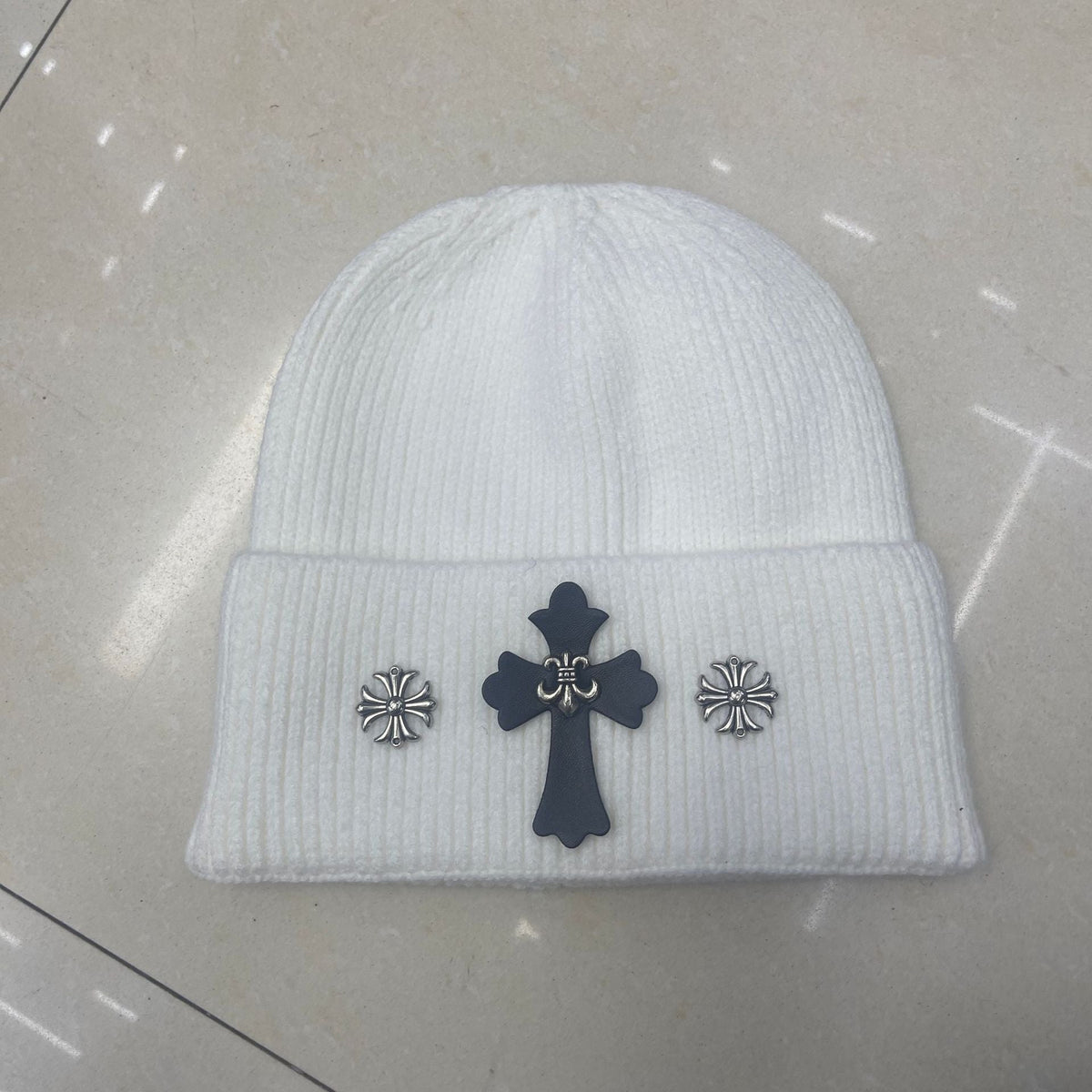 Chrome Heart Beanie Knitted Hat Autumn/Winter Male Female product image 5, provided for visual reference and product detail